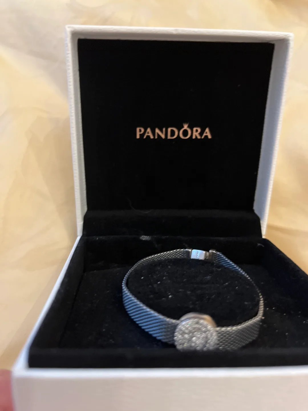 Pandora  Bracelet image indicator(3)