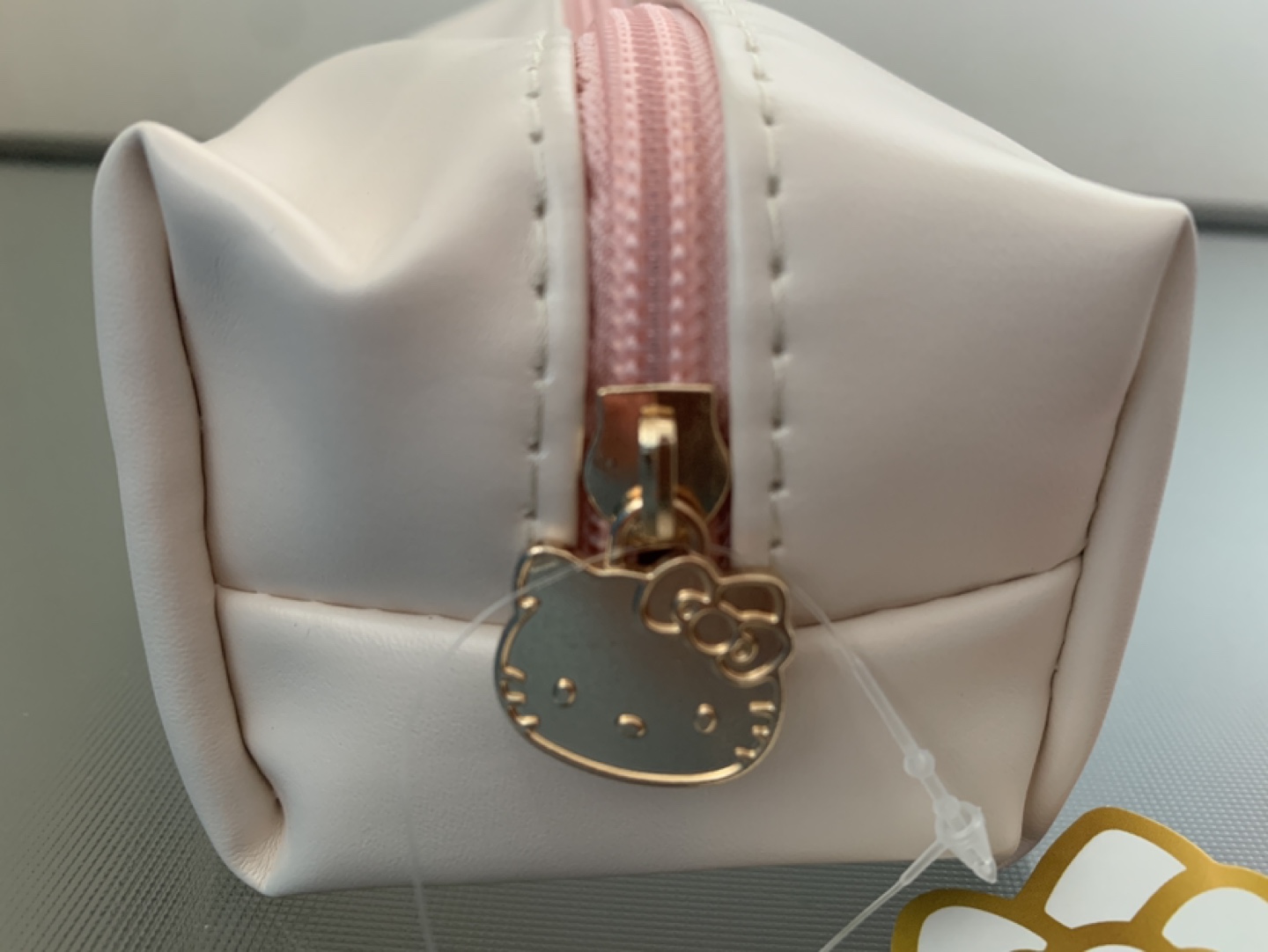 Sanrio Hello Kitty Pencil Pouch - photo 4