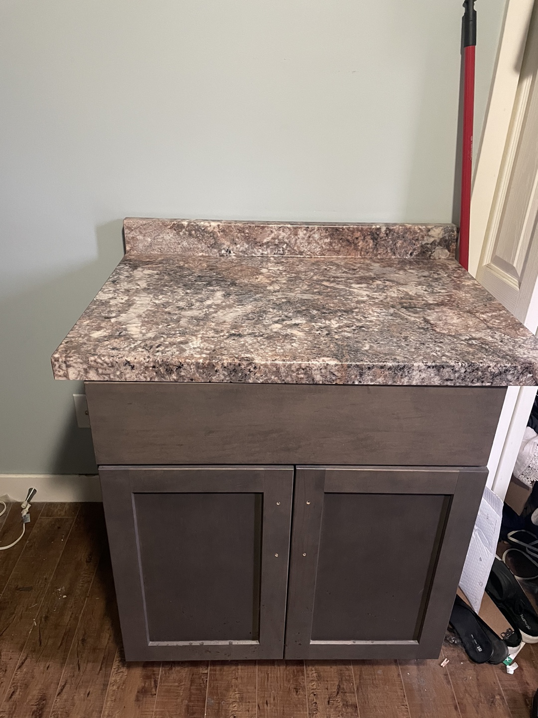 Counter/cupboard
