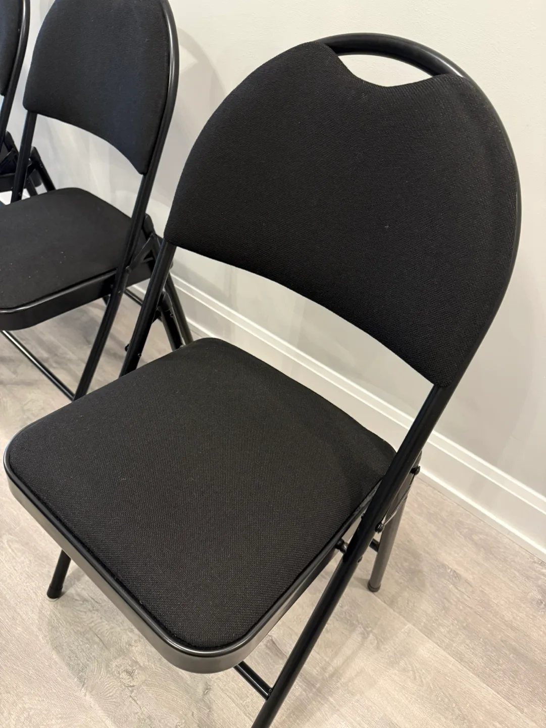 Set of 4 Black Folding Chairs thumbnail
