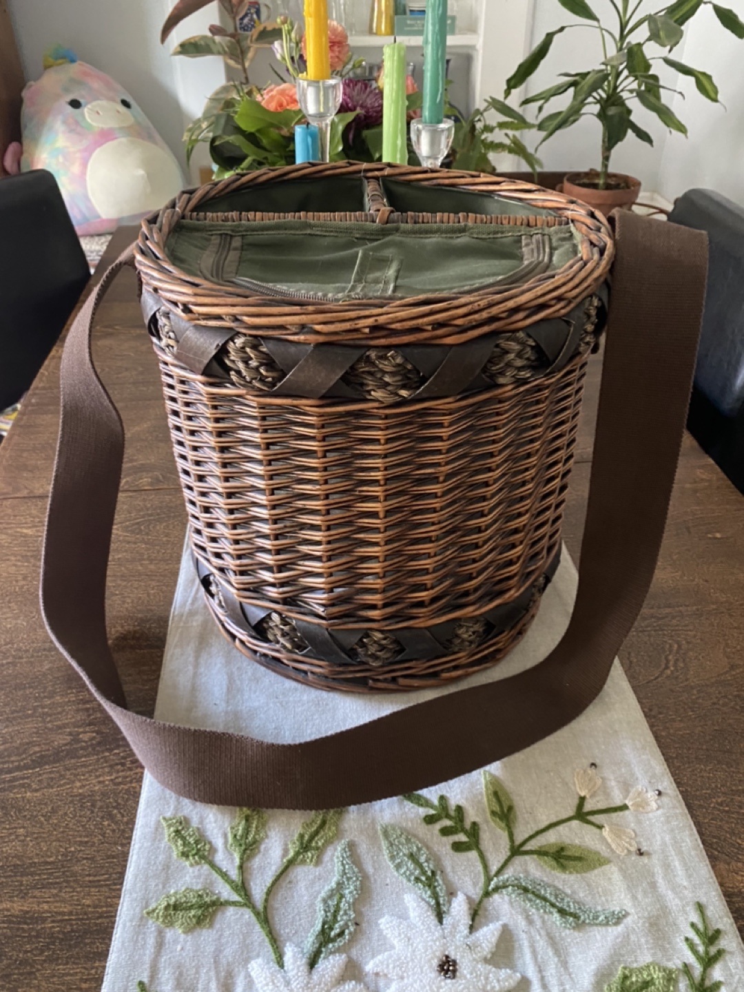 Wicker Wine Picnic Basket