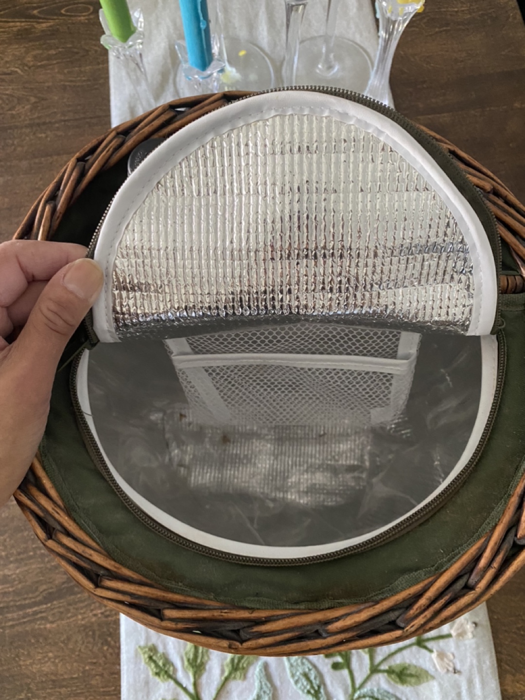 Wicker Wine Picnic Basket - photo 3