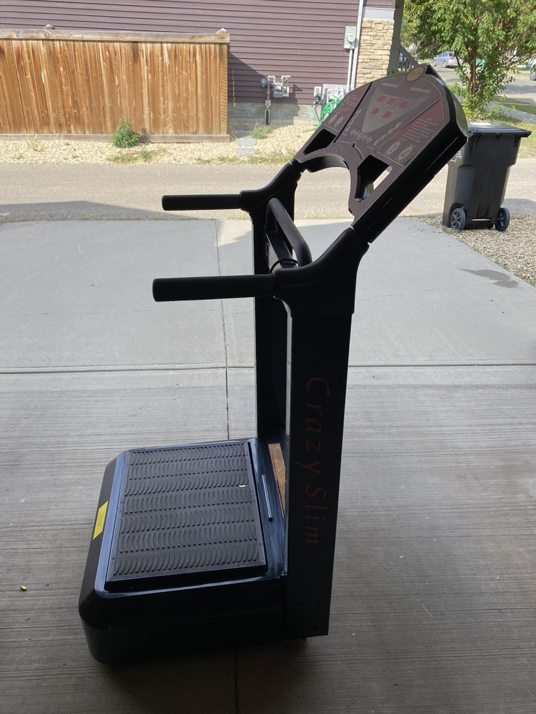 Crazy Slim Vibration Plate Exercise Machine - photo 3