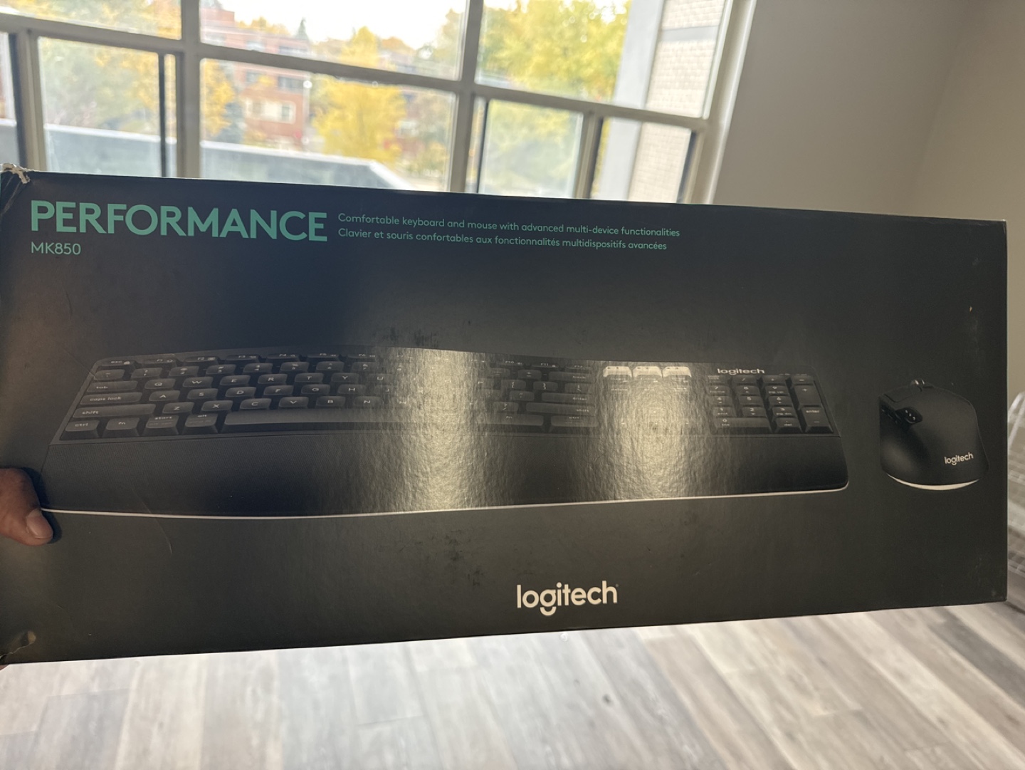 Logitech MK850 Performance Wireless Keyboard and Mouse Combo