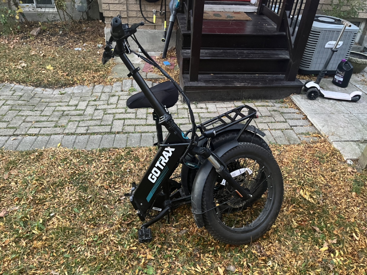 Gotrax R2  20”folding electric bike : 750 W  ,7- speed - photo 2