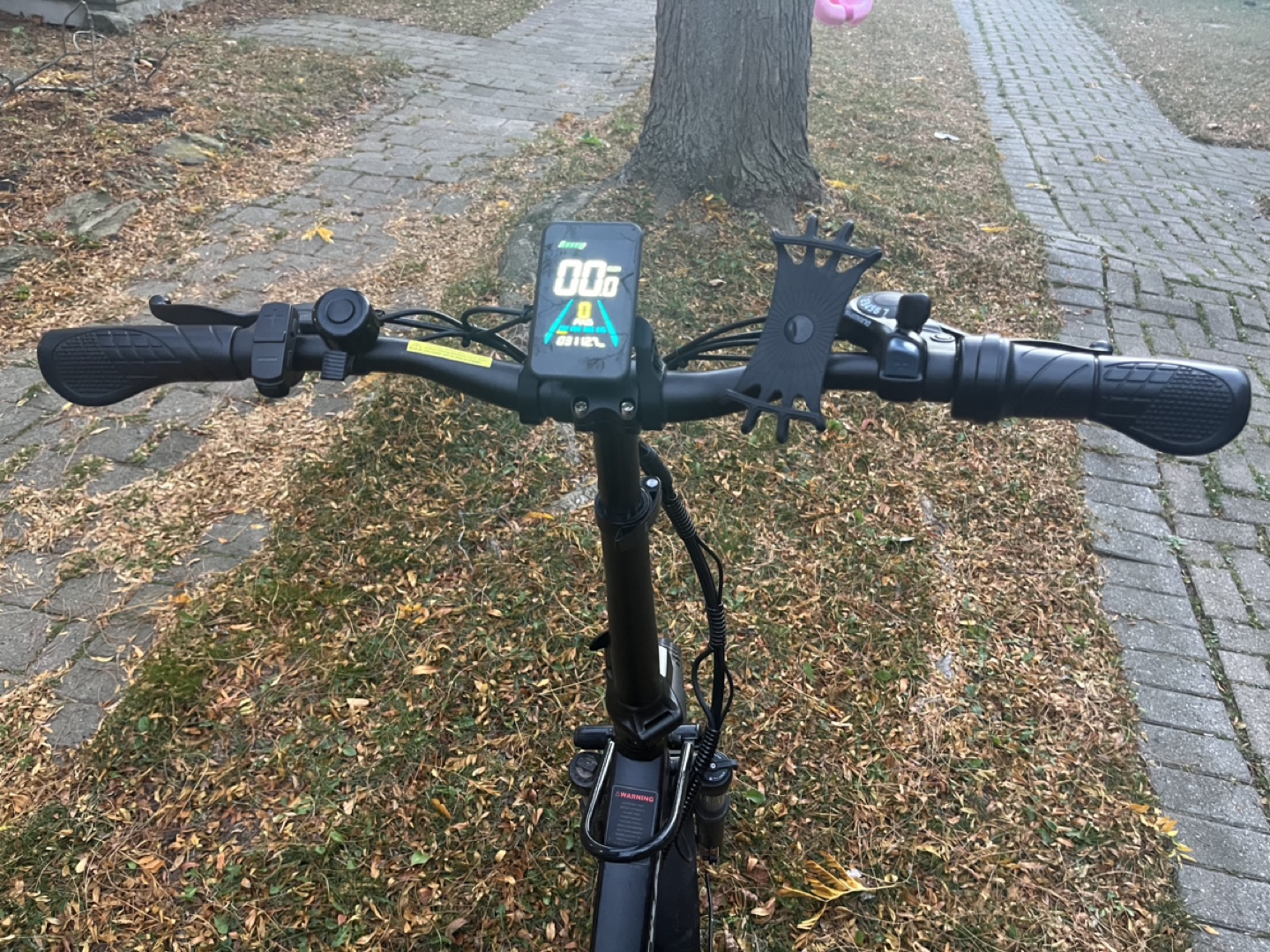 Gotrax R2  20”folding electric bike : 750 W  ,7- speed - photo 4