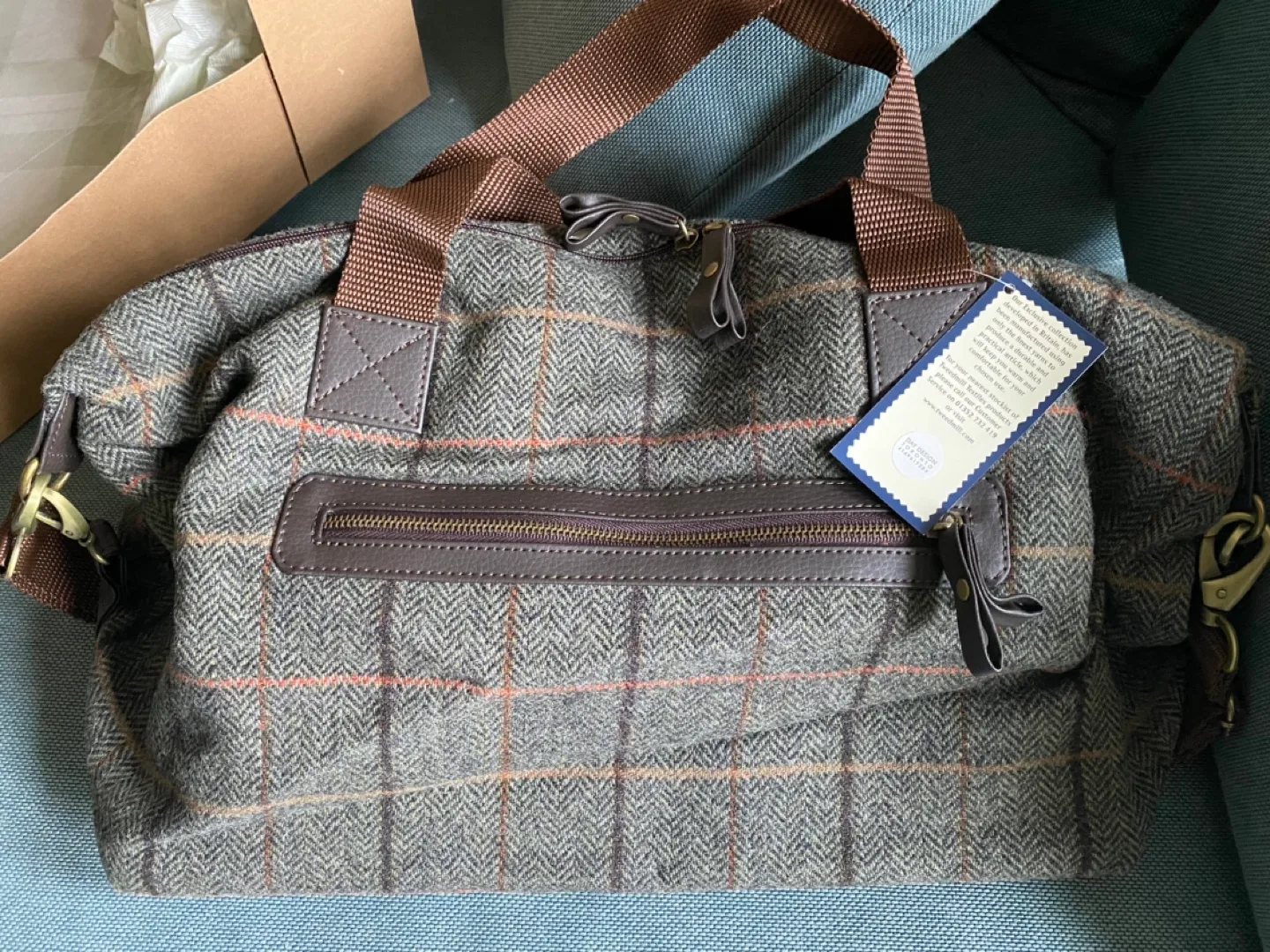 Tweedmill Wool Weekender Travel Bag Set (new with tags) image indicator(2)