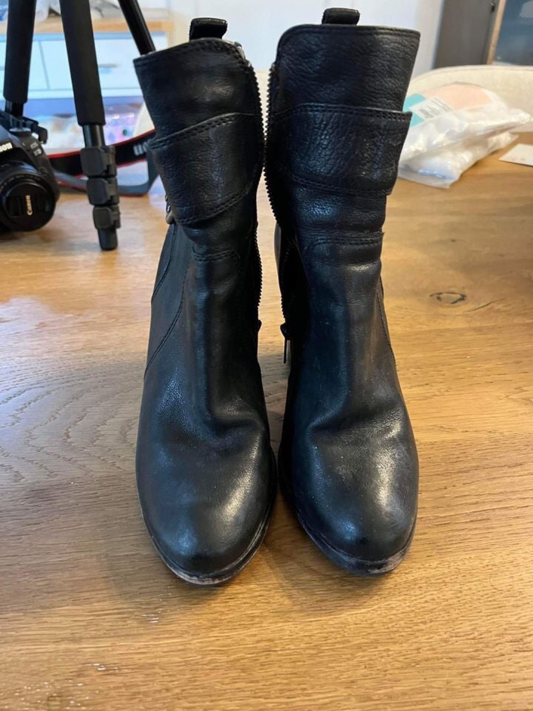 Frye Black Leather Buckle Boots - photo 3