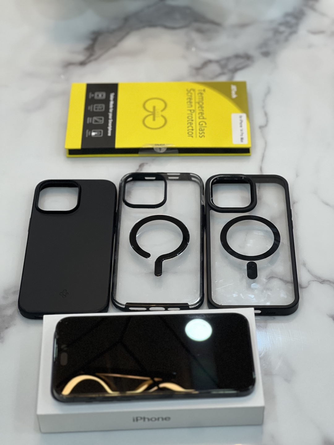 iPhone 14 Pro Max - Black - 93% Battery - Accessories Included - photo 4