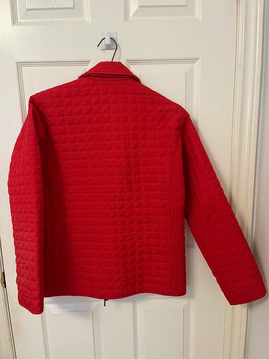 Red Quilted Jacket image indicator(2)
