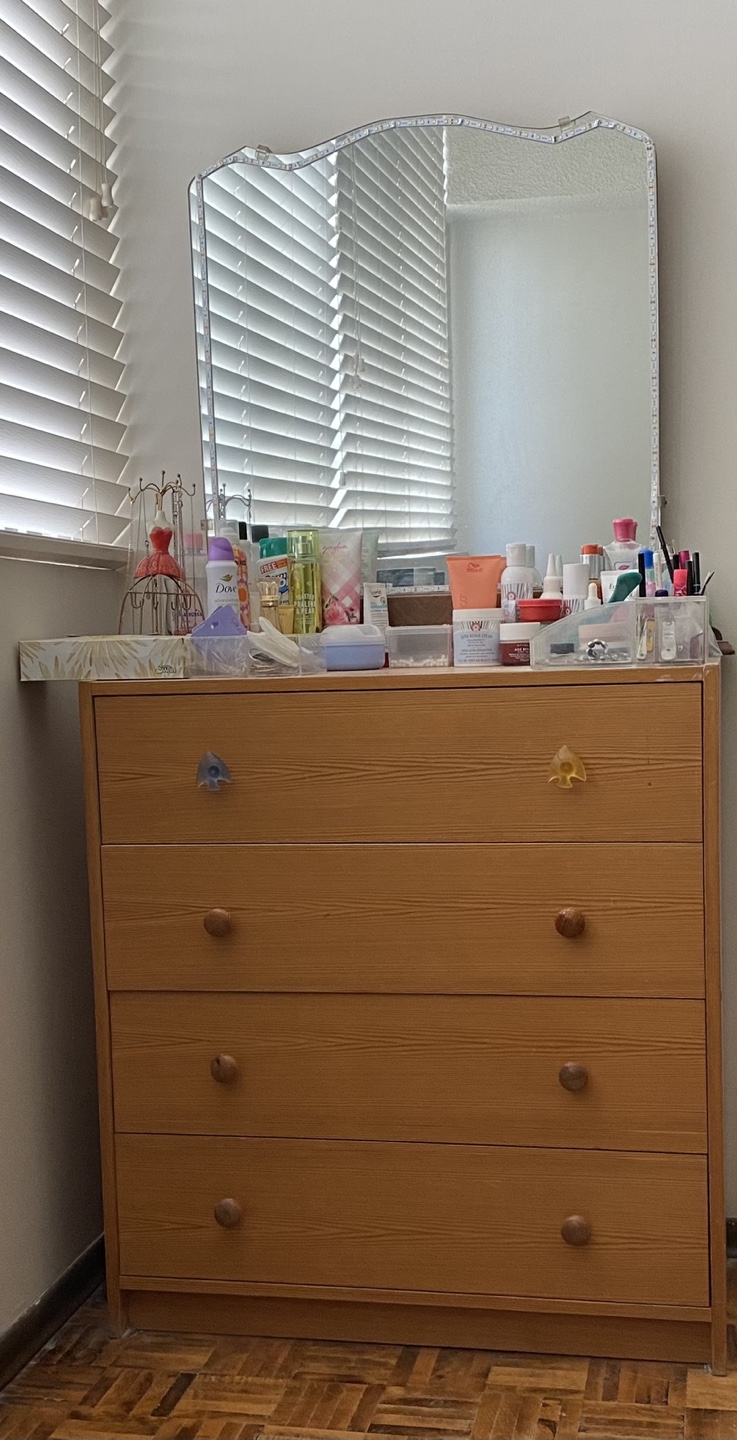 Wooden dresser with mirror attached