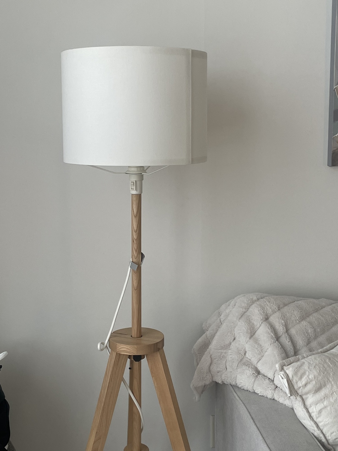 Wooden Tripod Floor Lamp