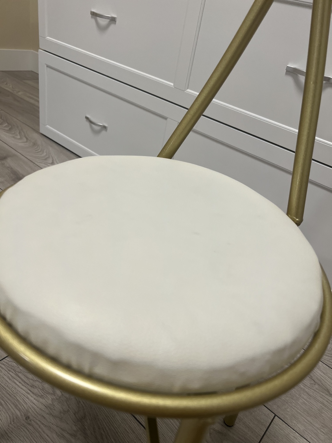 Gold Bow Vanity Chair - photo 4