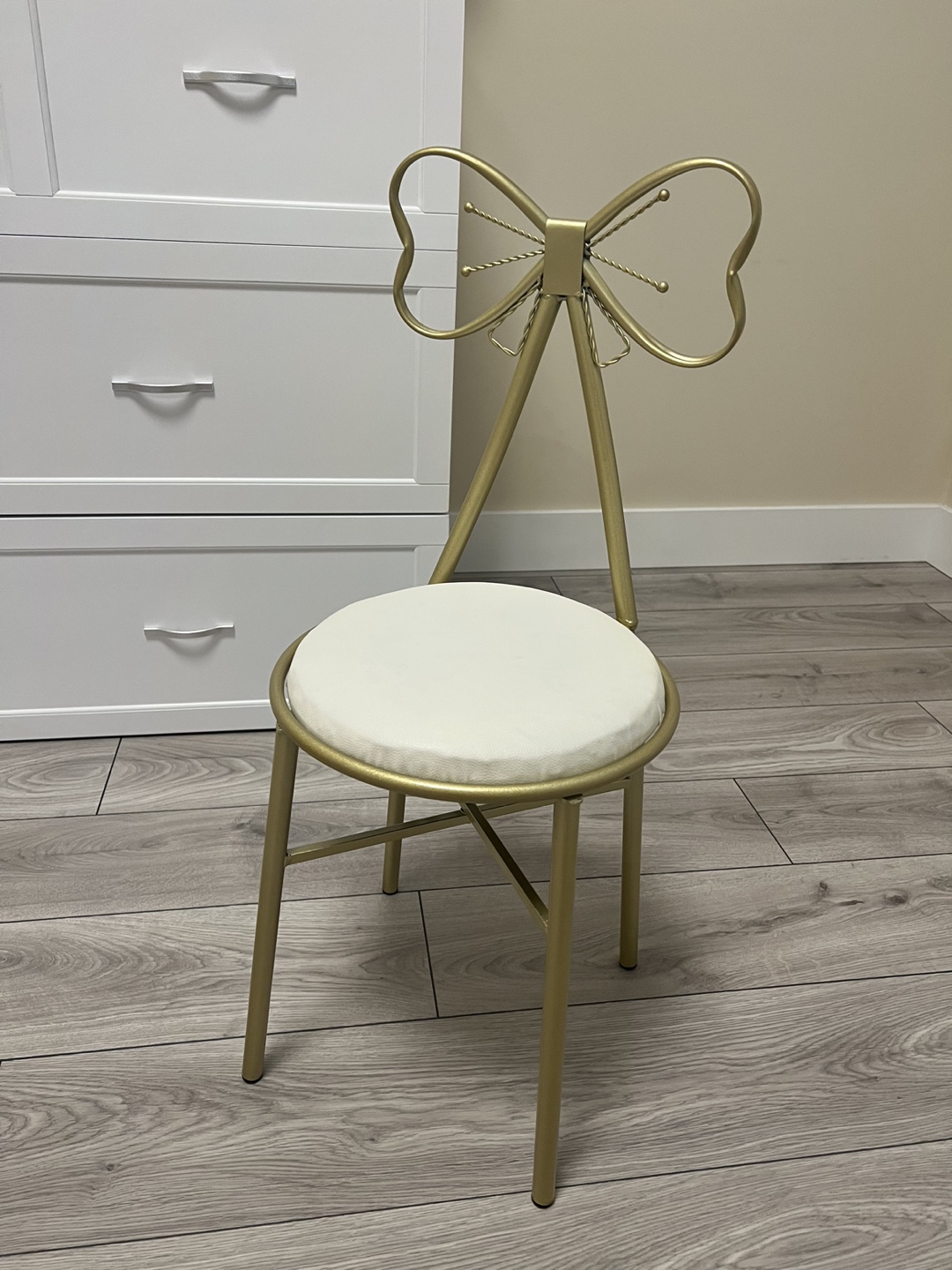 Gold Bow Vanity Chair