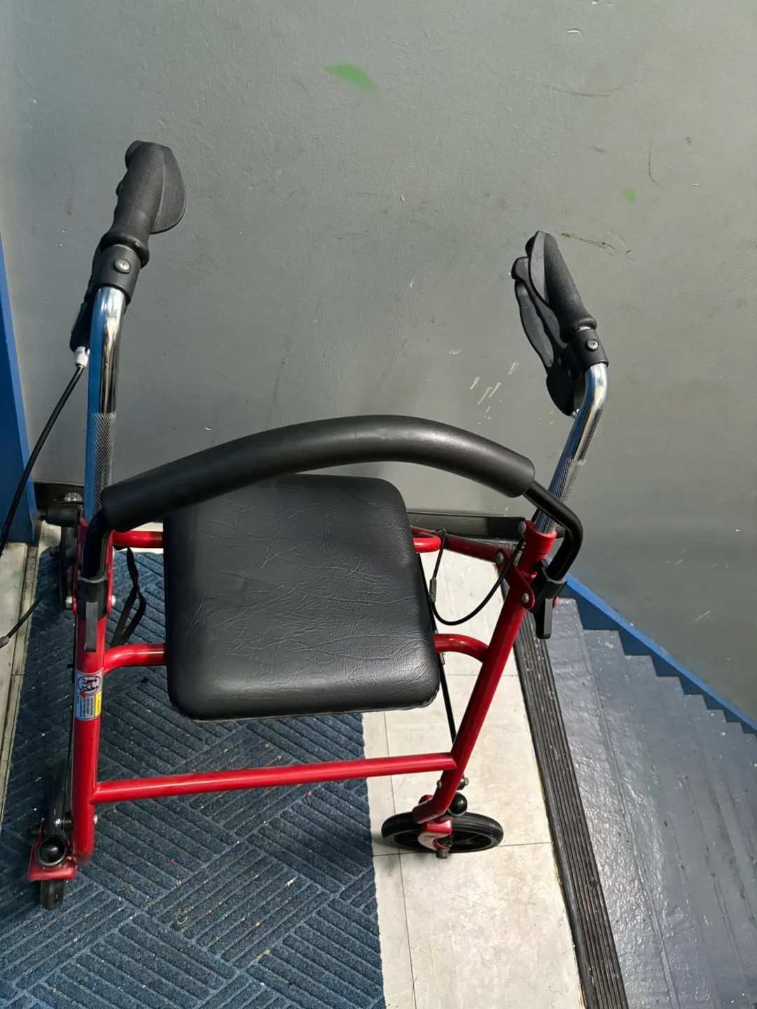 Red Rolling Walker #freecycle thumbnail