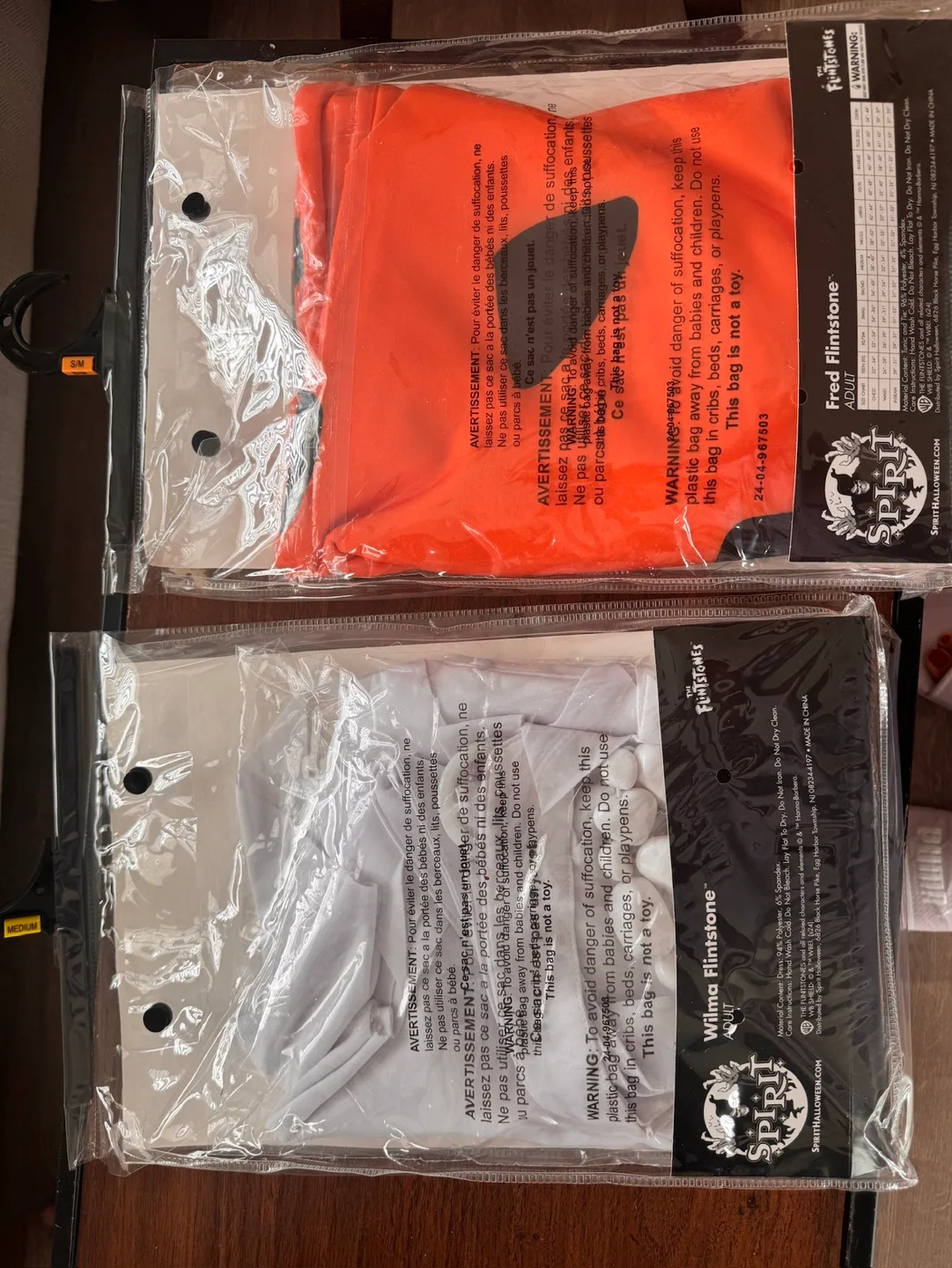 Fred and Wilma Flintstone Halloween Couple Costume image indicator(3)