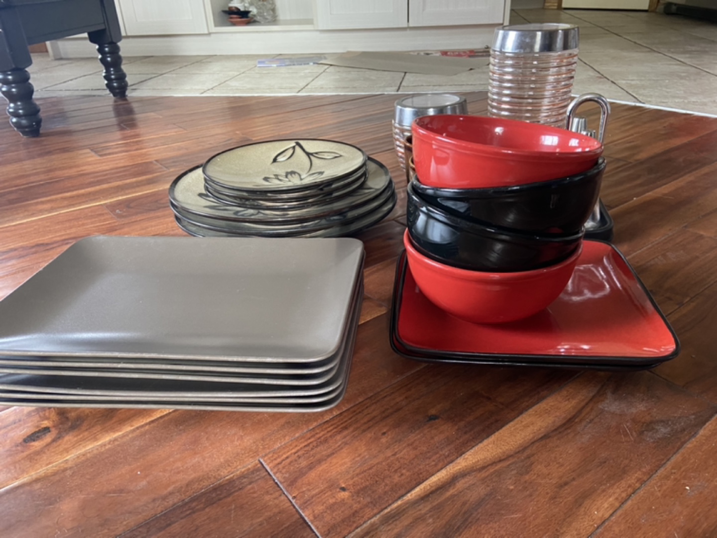 Dinnerware Set and Accessories