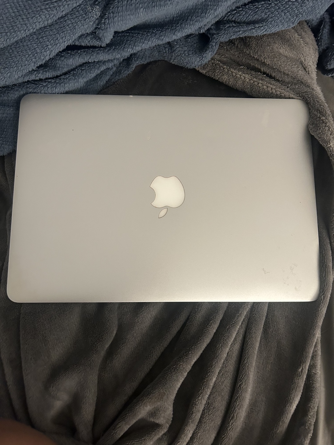 MacBook Air 2017 - photo 2