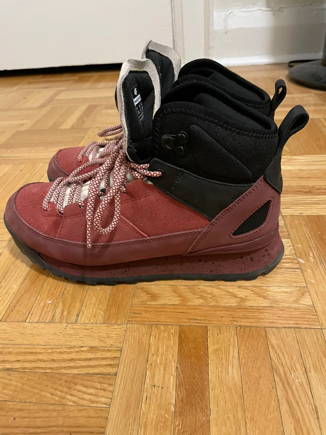 4F Hiking Boots image indicator(2)