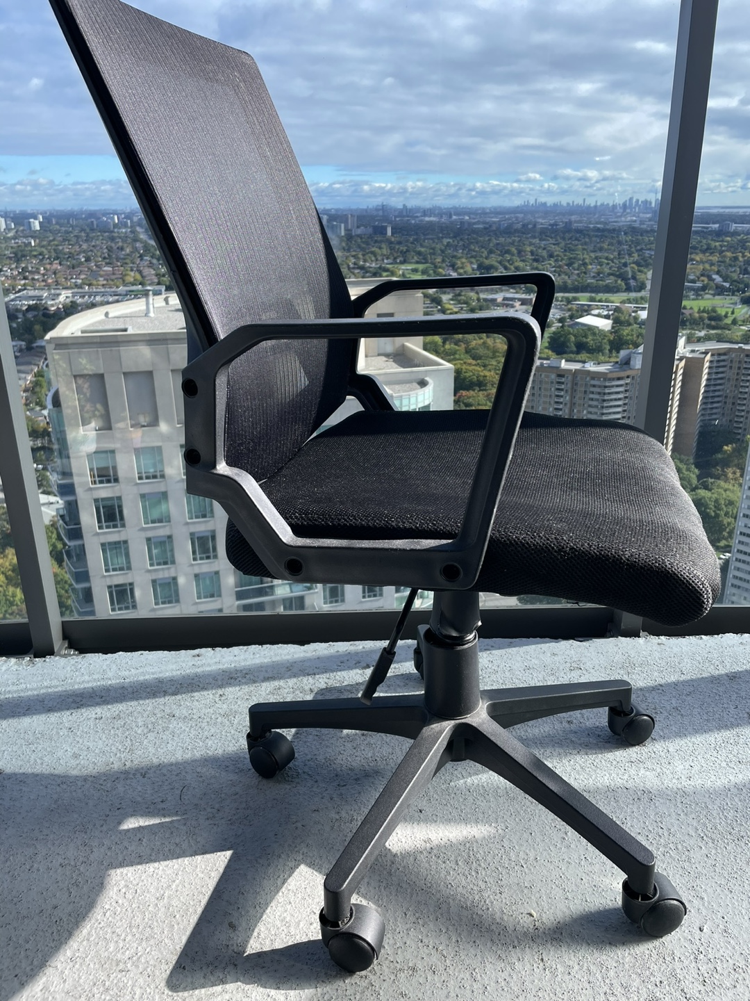 Black Mesh Office Chair
