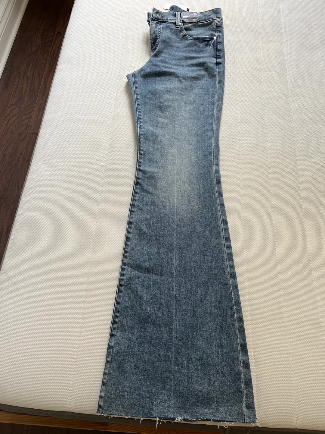 Express and Citizens of Humanity Wide Leg Jeans image indicator(7)