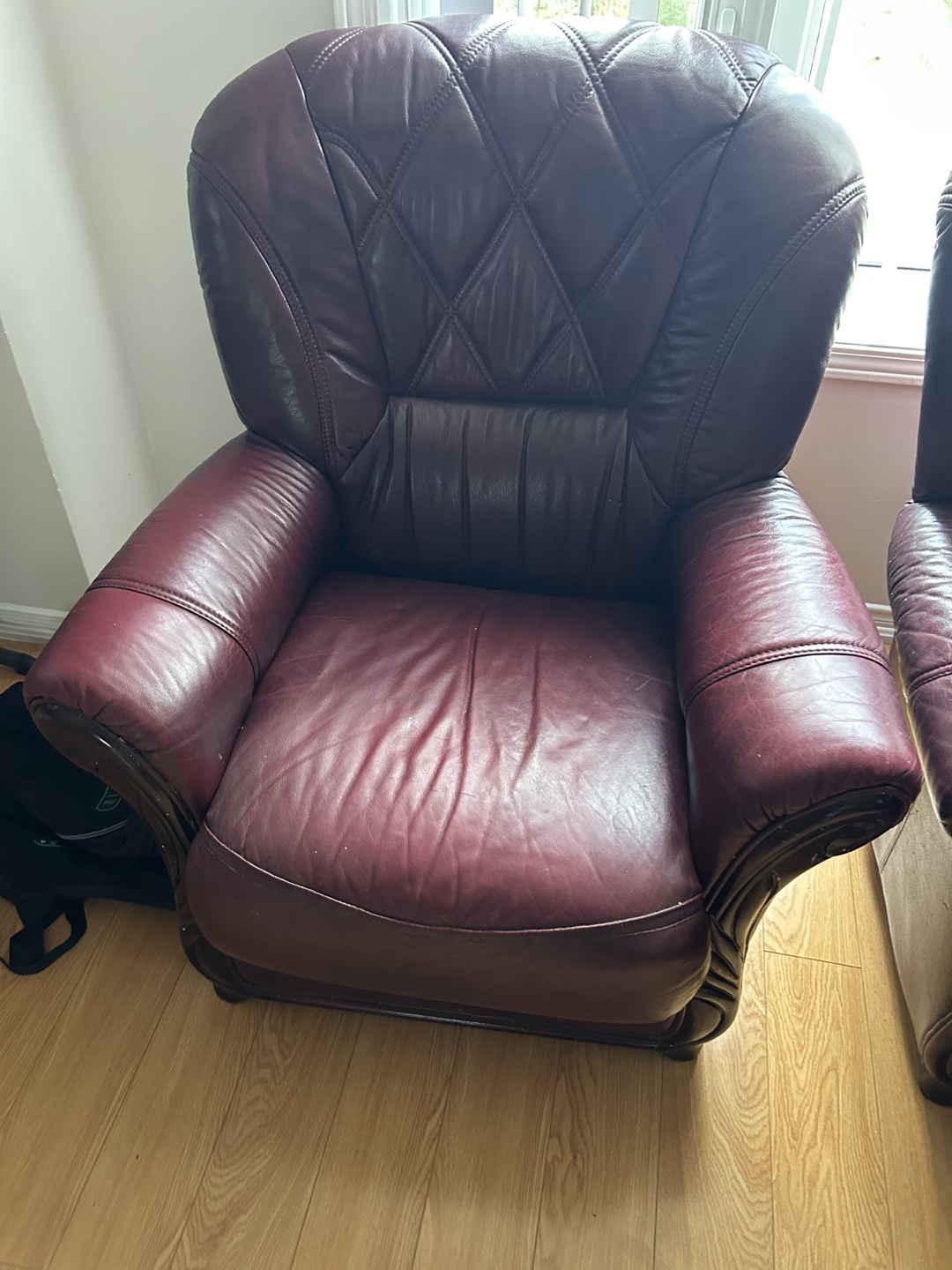 3 set Leather Sofa and Two Armchairs