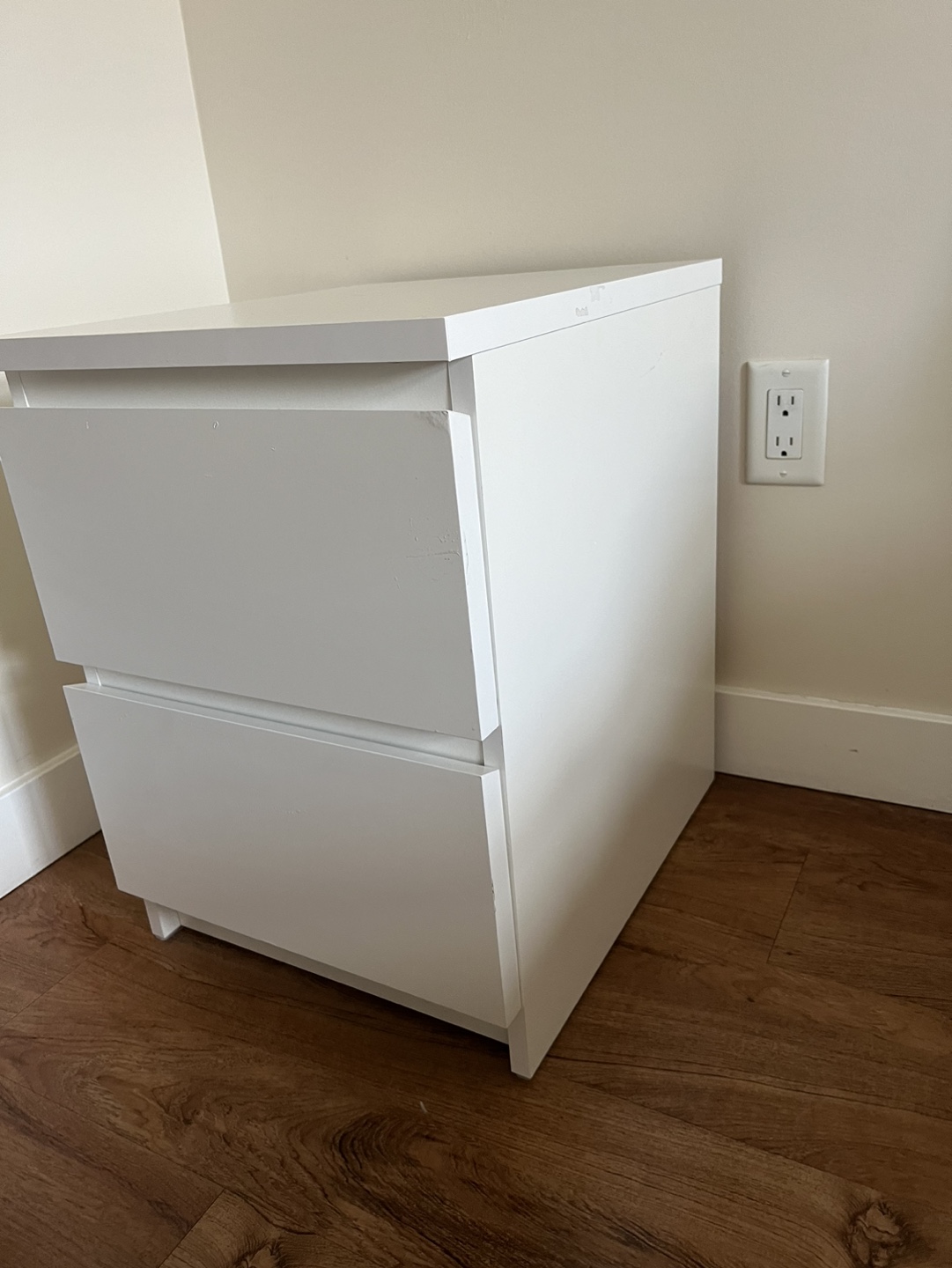 IKEA MALM 2-Drawer Nightstand - photo 2