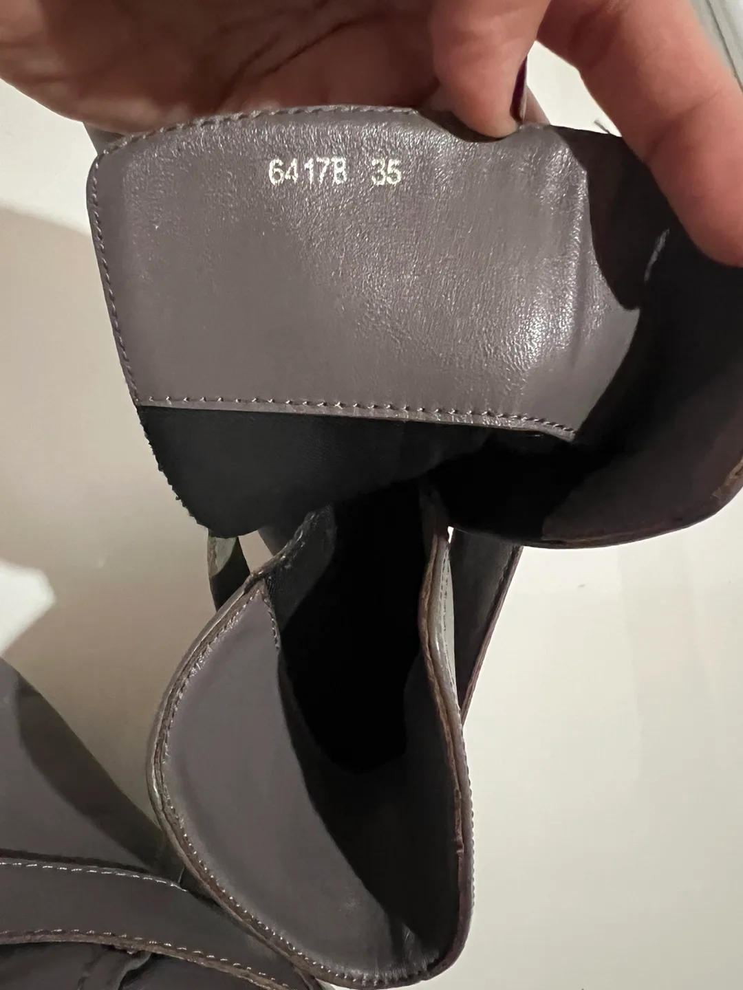 Gray Leather Buckle Boots image indicator(3)