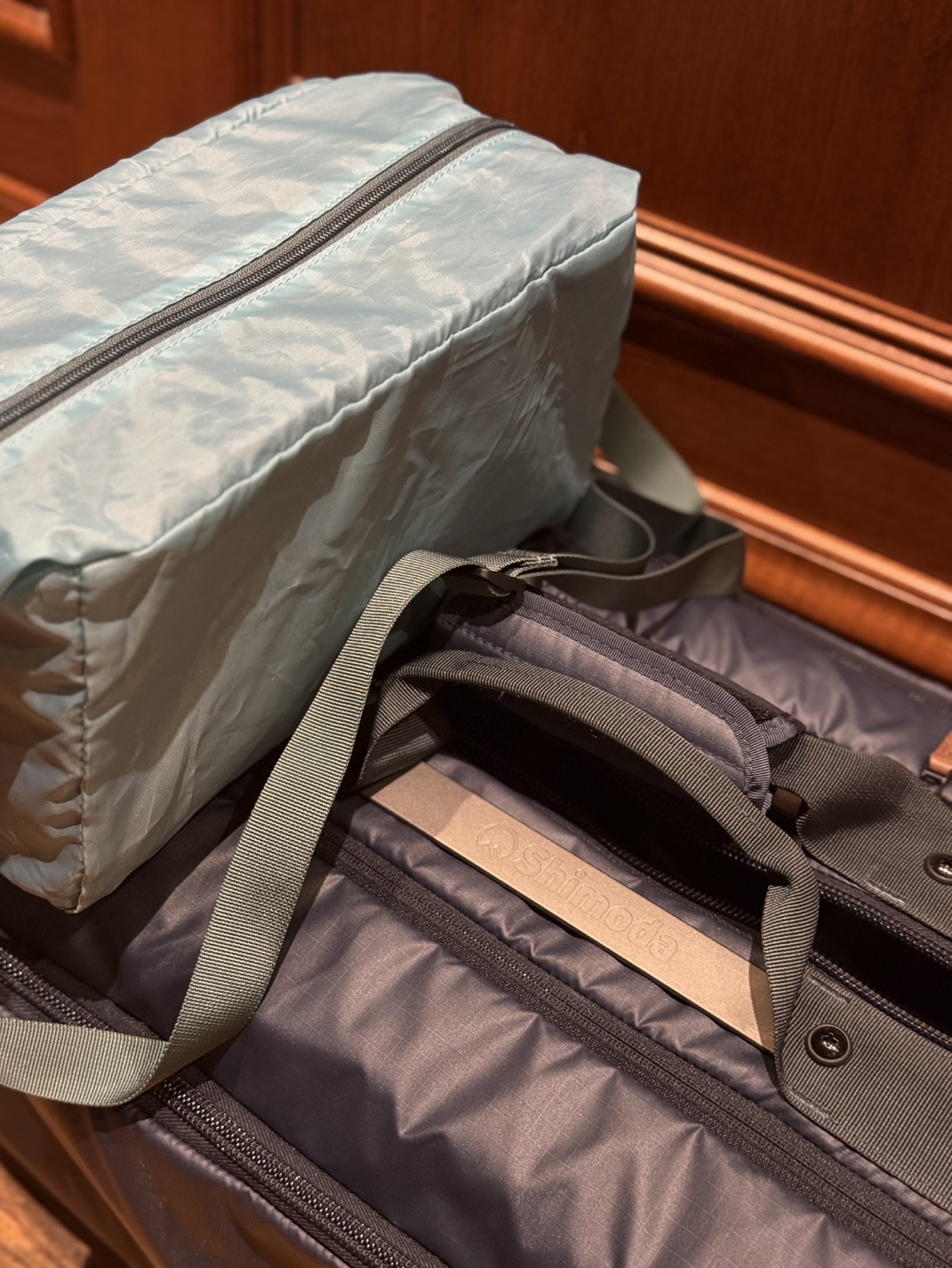 Shimoda Wheeled camera Suitcase - photo 4