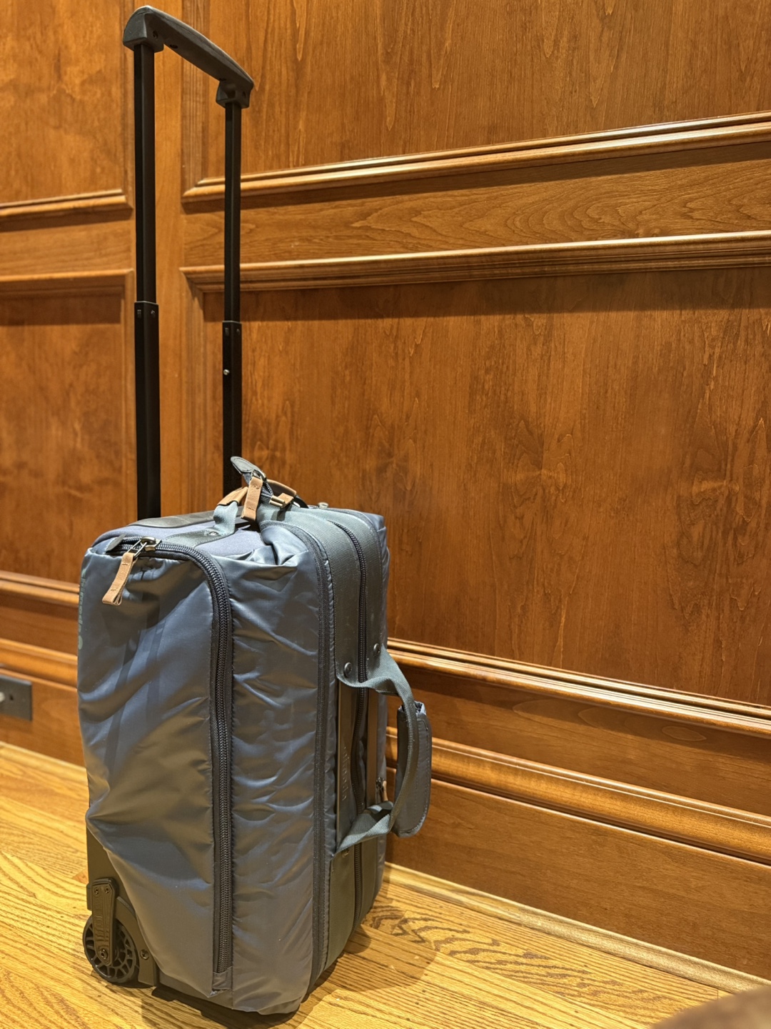 Shimoda Wheeled camera Suitcase