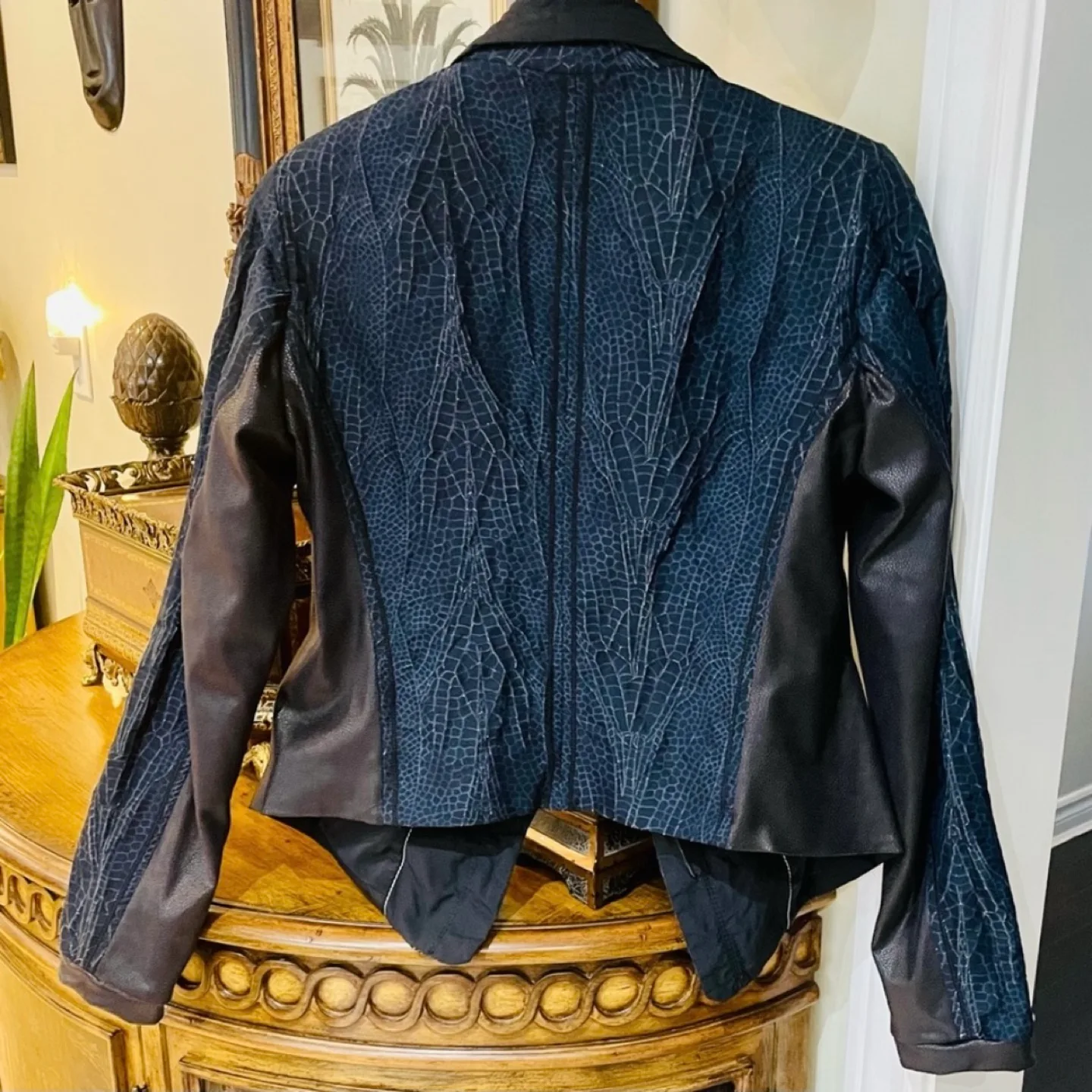 Beate Heymann Jacket image indicator(5)