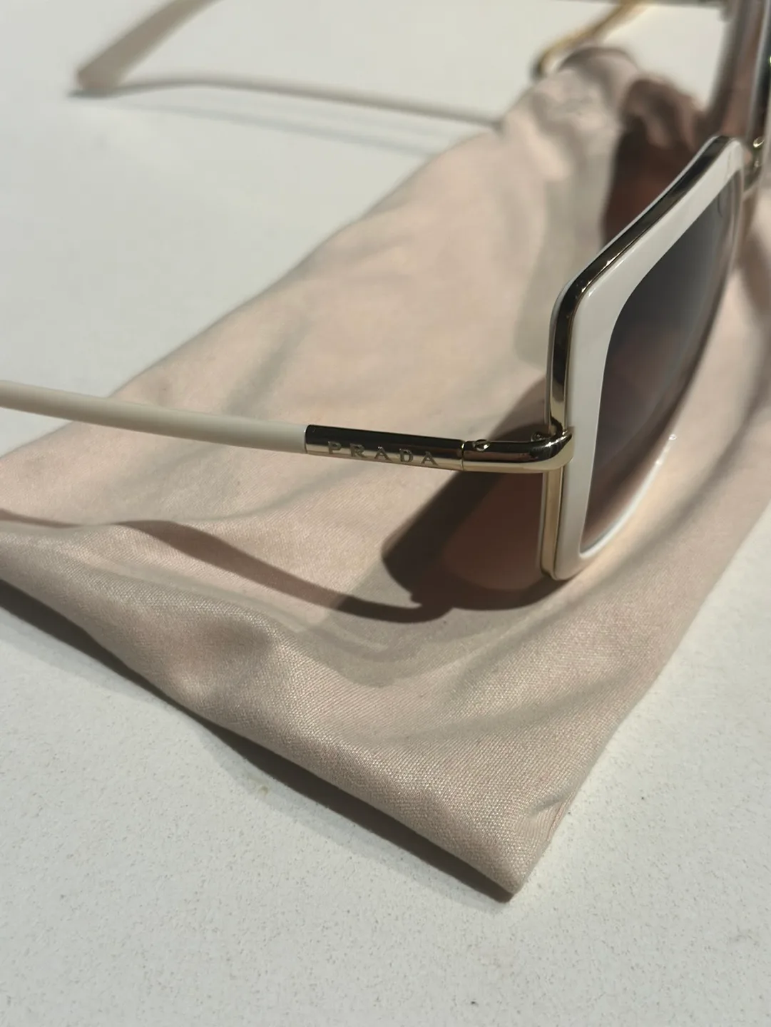 Prada Sunglasses image indicator(4)