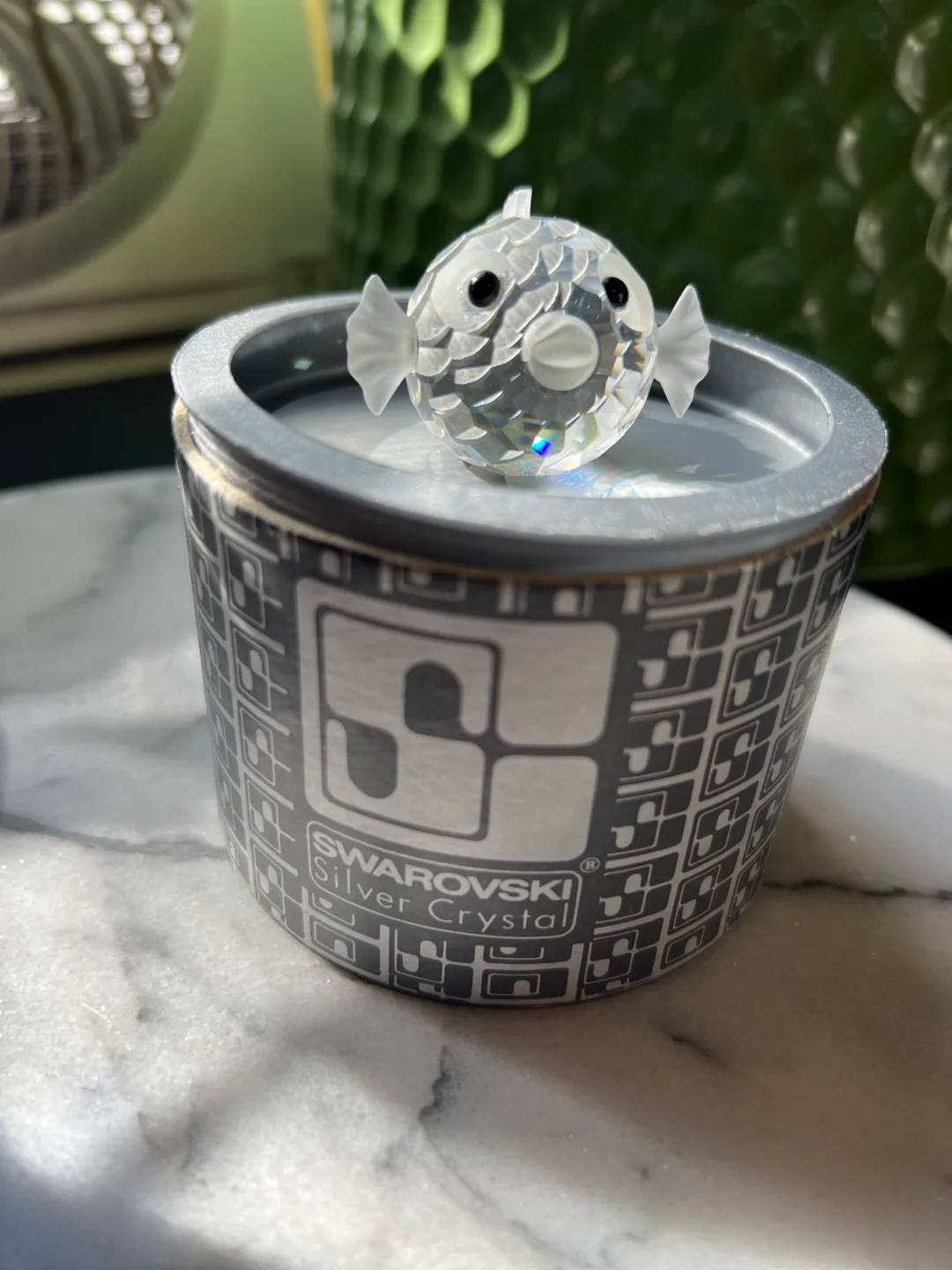 Swarovski Crystal Puffer Fish image indicator(2)