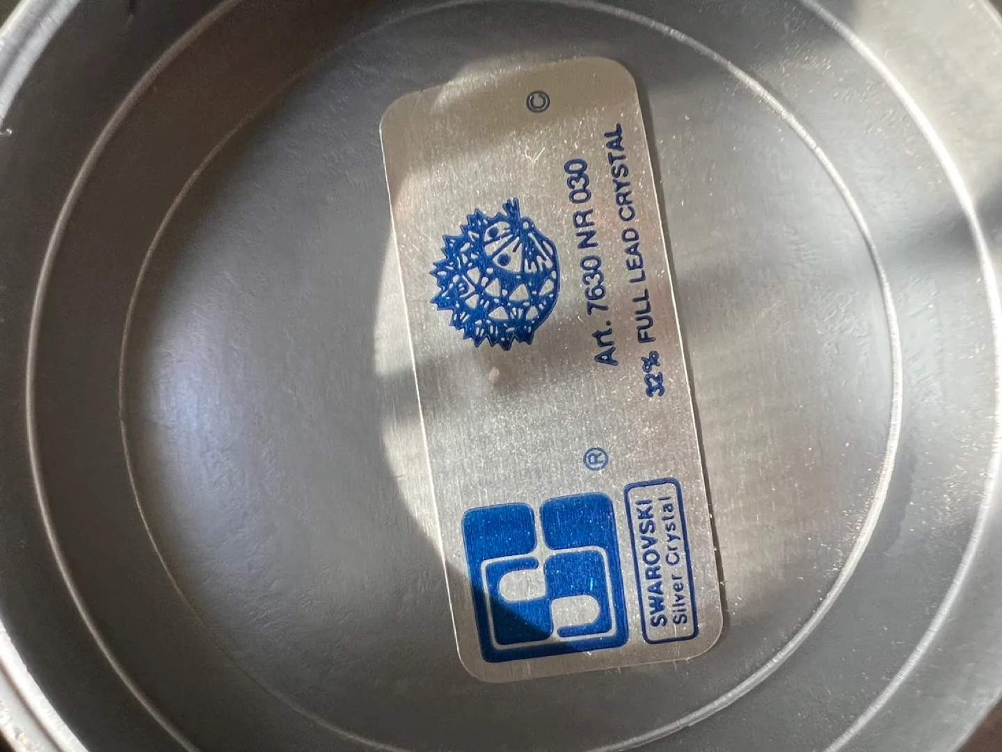 Swarovski Crystal Hedgehog Figurine image indicator(4)