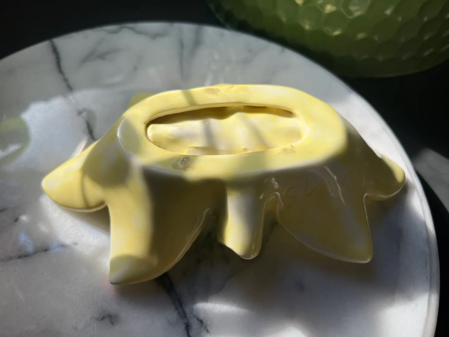 Vintage Yellow Leaf dresser tray image indicator(2)