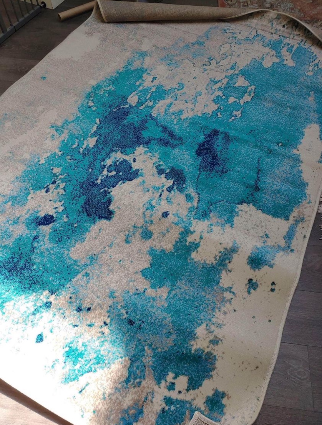 Large Teal Blue and Beige Vintage Area Rug 5’3”x7’7” - photo 3