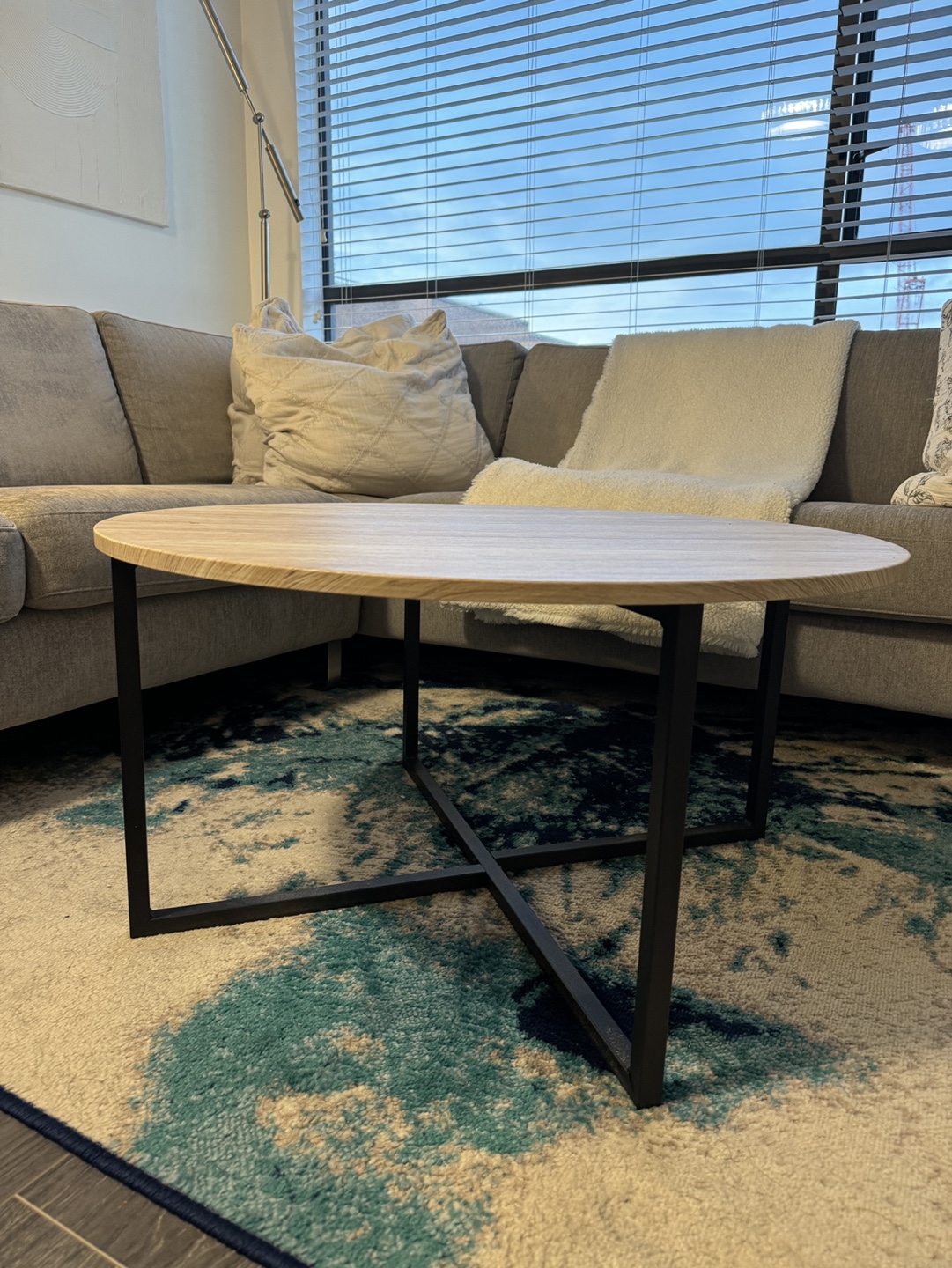 Round Coffee Table with Black Metal Frame - photo 2