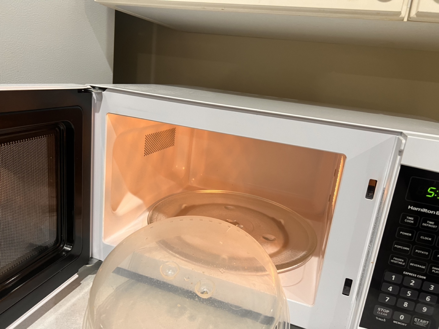White Microwave and Microwave Stand/Cabinet - photo 3