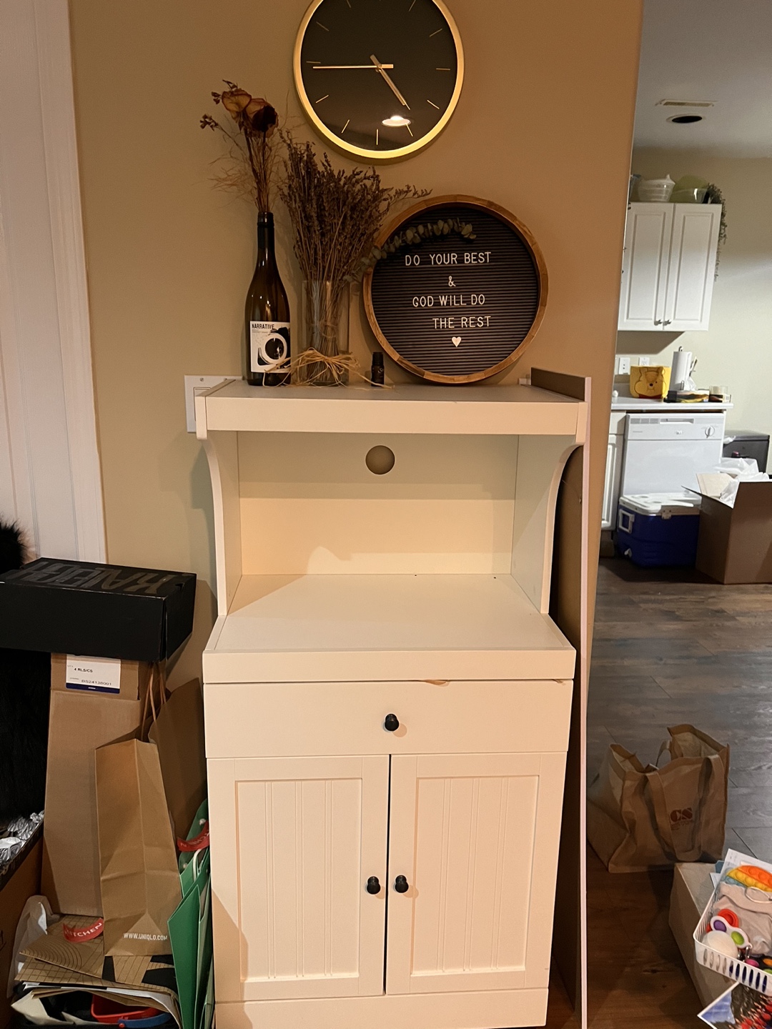 White Microwave and Microwave Stand/Cabinet - photo 4