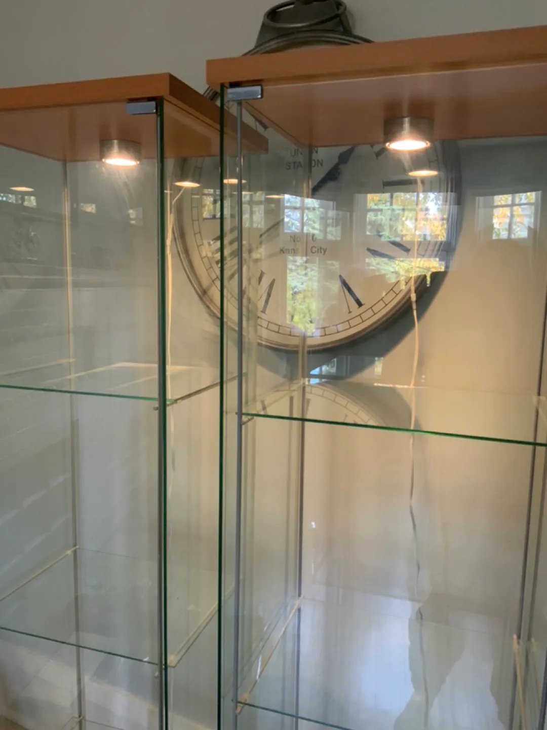 2 IKEA lit display cases image indicator(6)