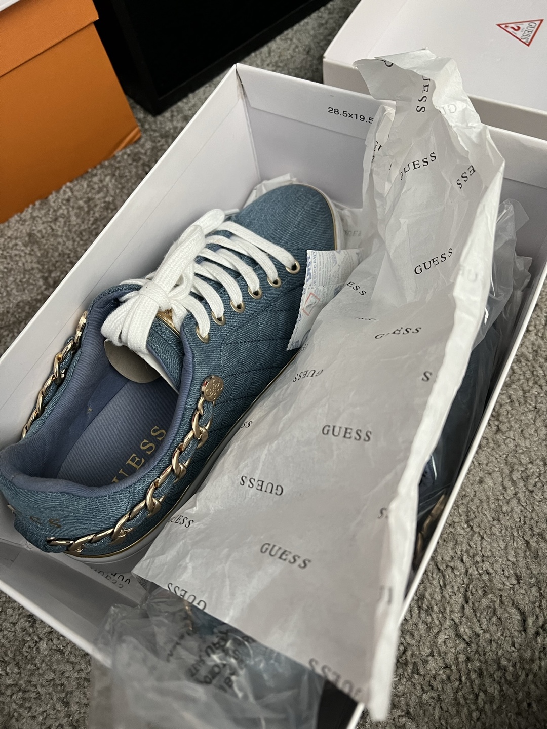 Guess Women s Denim Low Top Sneakers