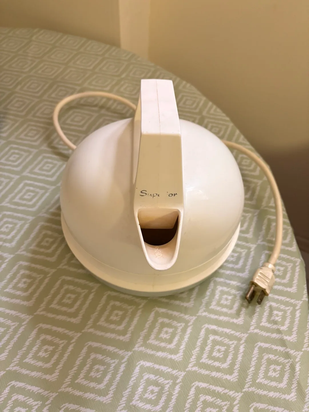 Vintage Electric Kettle thumbnail