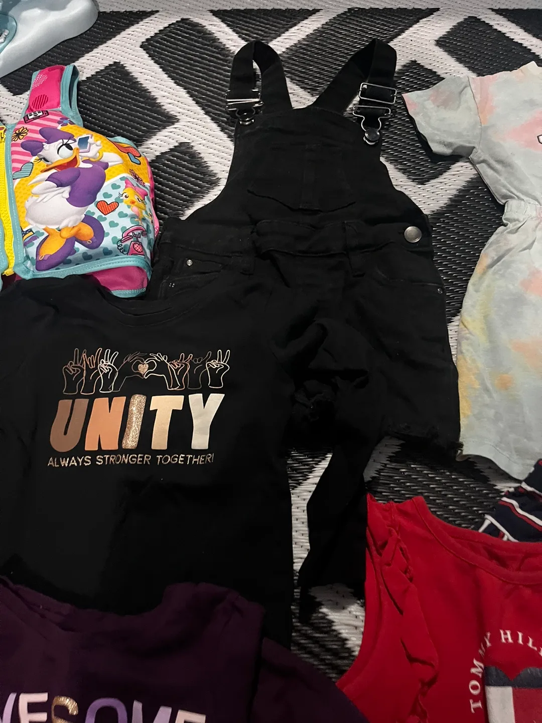 Girls Clothes Bundle Size 4-6 thumbnail