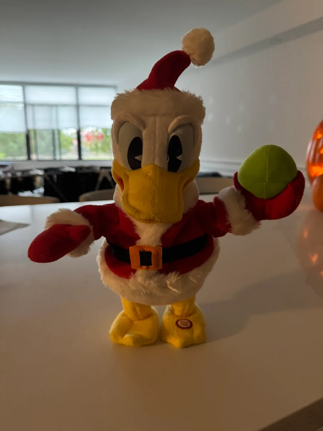 #freecycle Animated Singing Duck Christmas Plush Toy thumbnail
