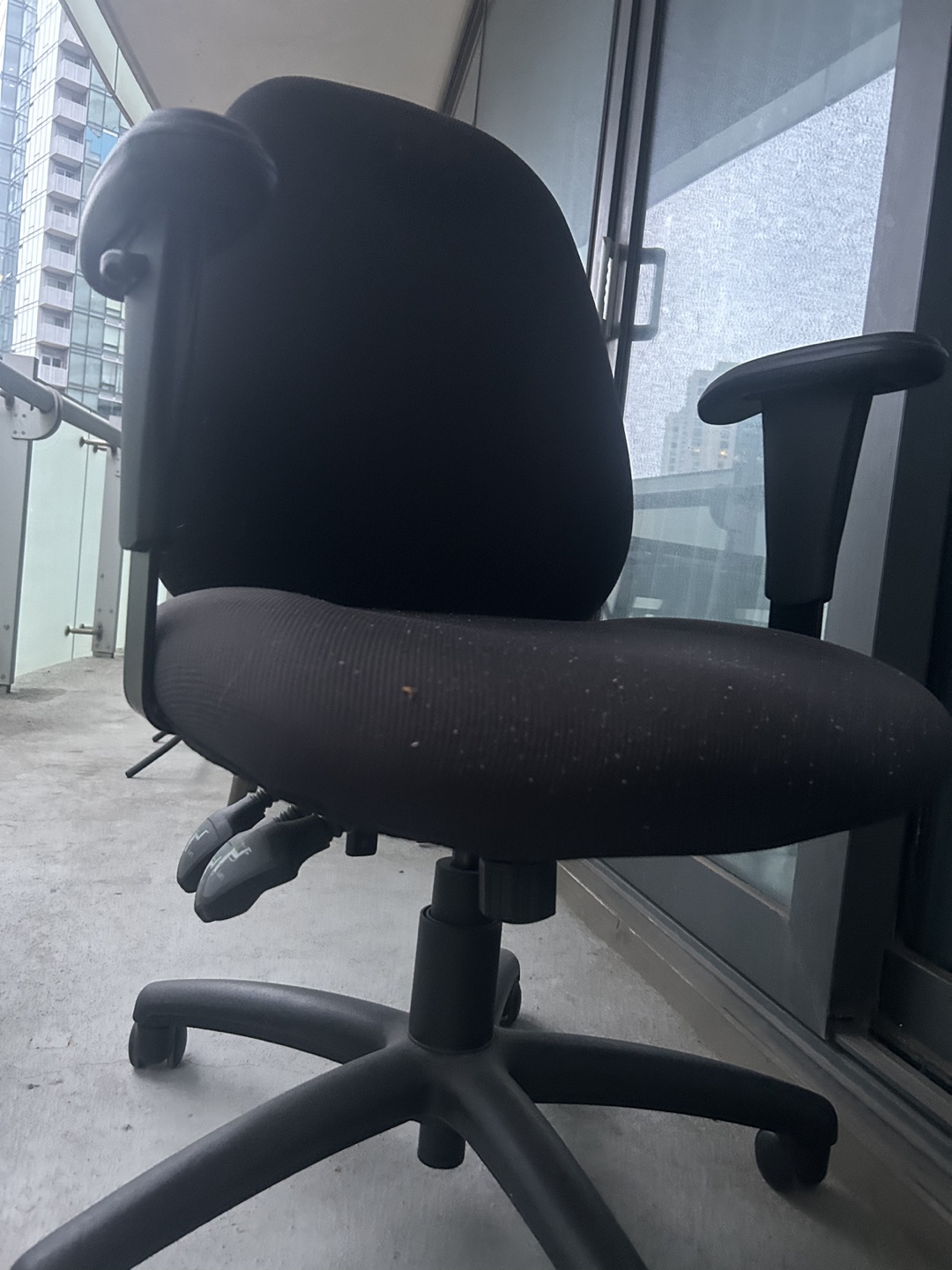 Office Chair - photo 2