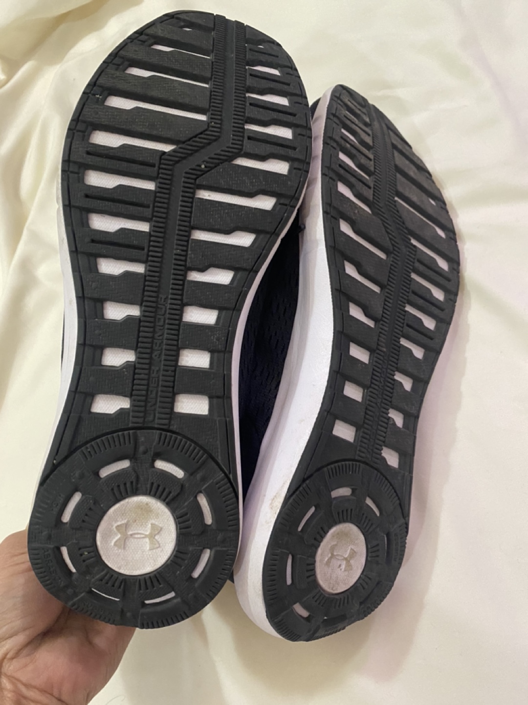 Under Armour Running Shoes - Size 10 - photo 3