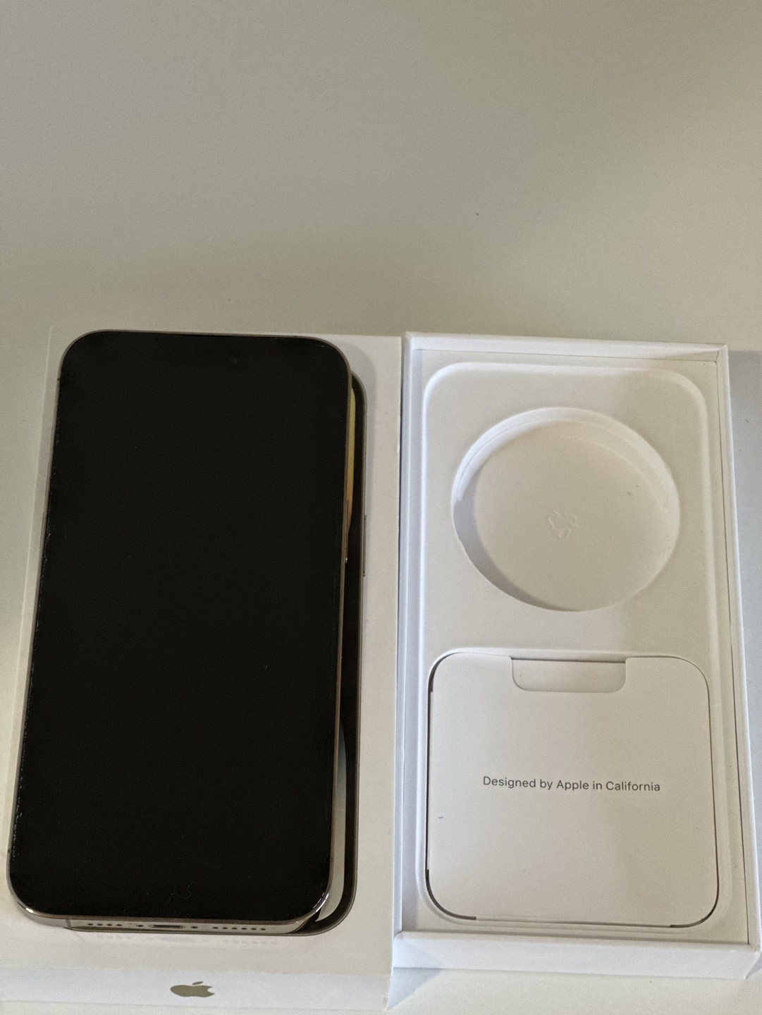 iPhone 14 Pro Max - Gold - 512 GB - photo 2