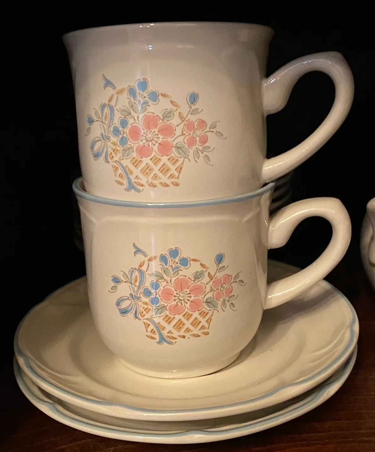 Country Taster Dinnerware Set #freecycle image indicator(2)