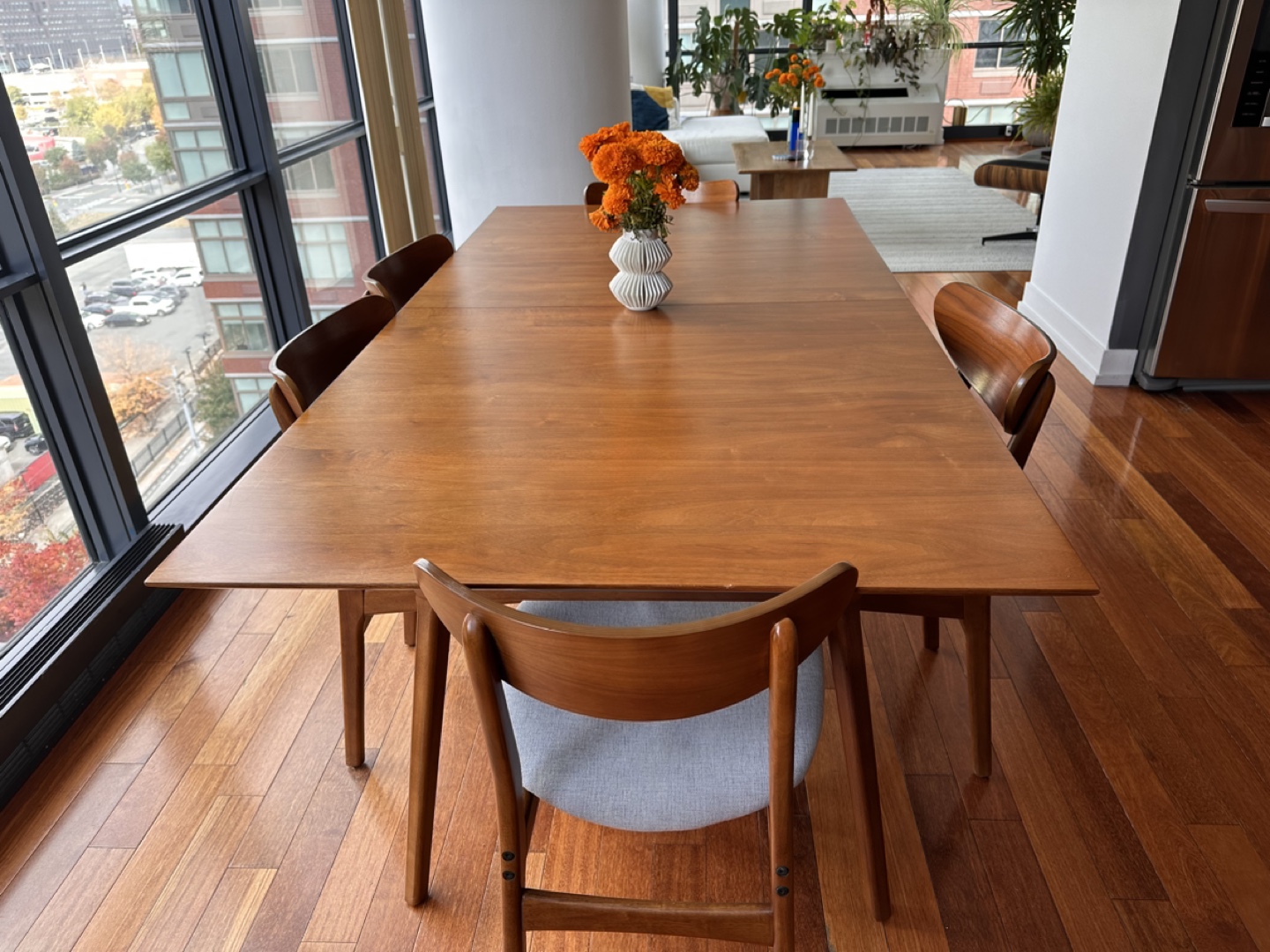 Mid Century Modern Dining Table with 6 Chairs - photo 2