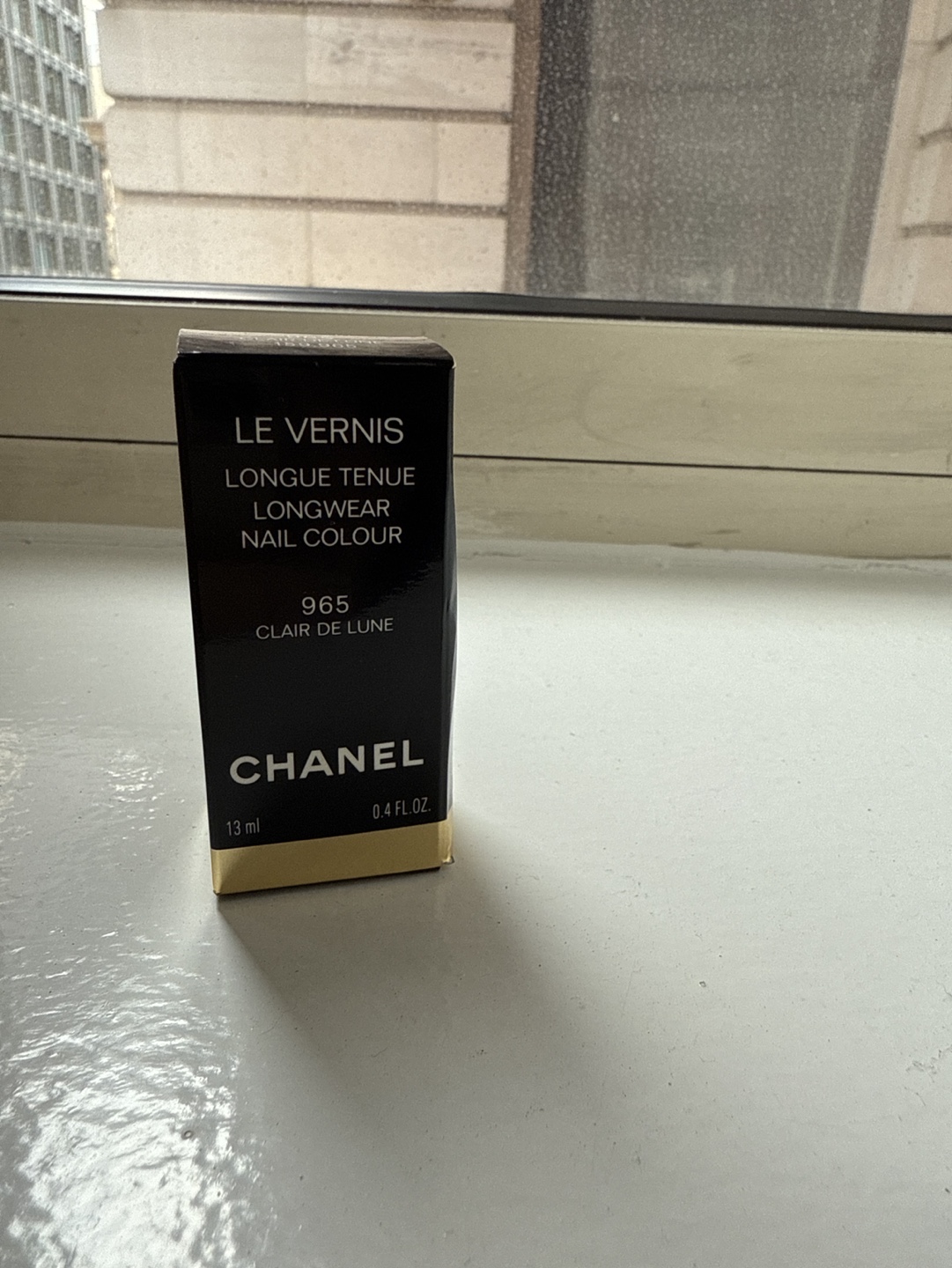 Chanel Le Vernis Longwear Nail Color 965 Clair de Lune - photo 2